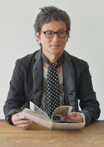 20110530_bookVol2_img01.jpeg